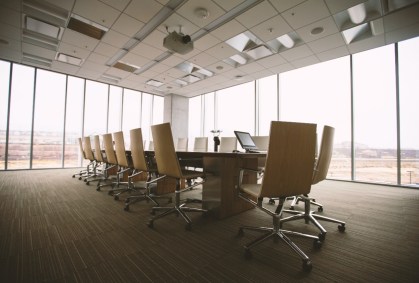 escritório corporativo empresas diretoria executivos conselho administrativo
