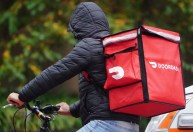 DoorDash compra britânica Deliveroo em negócio de quase US$ 4 bilhões