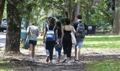 Prazo para seleção no programa Doutorado-Sanduíche no Exterior termina nesta quinta