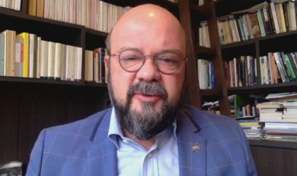 Alunos ligados a queimaduras em trote podem ser expulsos, diz reitor da UFPR
