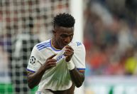 Com gol de Vinícius Júnior, Real Madrid vence Liverpool e conquista Champions League