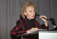 Morre a bilionária Lily Safra, viúva do banqueiro Edmond Safra