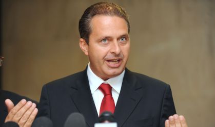 Oito anos após sua morte, Eduardo Campos continua a influenciar relação entre PSB e PT