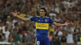 Cavani renova com Boca Juniors