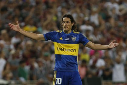 Cavani renova com Boca Juniors