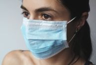 Especialista reforça o uso da máscara em meio a avanço da gripe