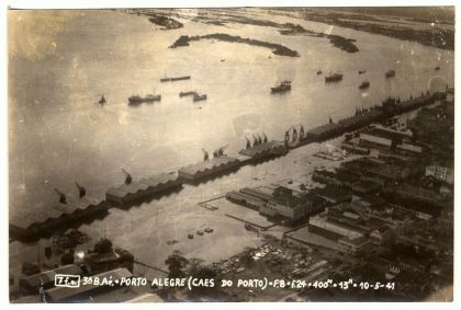 Enchente de 1941 em Porto Alegre (RS): imagem aérea mostra como ficou a região do Cais do Porto