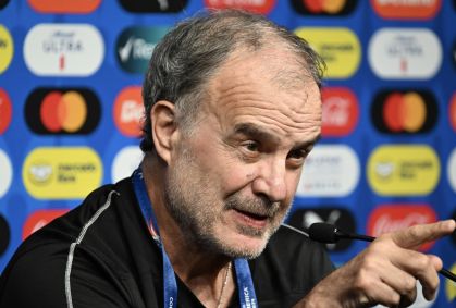 Marcelo Bielsa, técnico do Uruguai, cita São Paulo e Palmeiras ao analisar o futebol sul-americano
