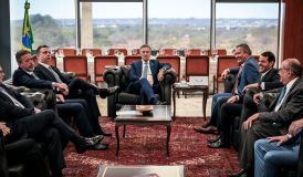 Lira reclamou de "tabelinha" entre STF e Planalto durante almoço para tratar de emendas