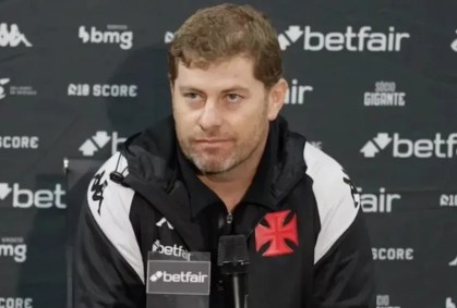 Rafael Paiva fala sobre vitória do Vasco contra o Cuiabá