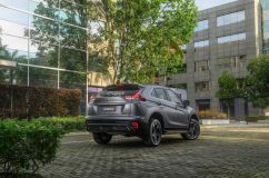 Novo Eclipse Cross 2026 na versão HPE-S Black