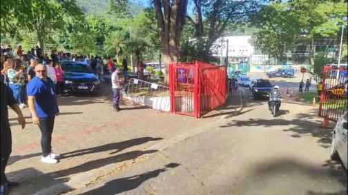 Velório da jovem Vitória Regina de Sousa, 17 anos, morta em Cajamar (SP)