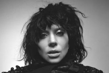 "Mayhem", sétimo álbum de estúdio de Lady Gaga, foi lançado no dia 7 de março