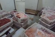 Dono de frigorífico é preso com 38 toneladas de carne imprópria em SP