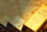 Ouro fecha em alta de 3% com dólar e busca por proteção