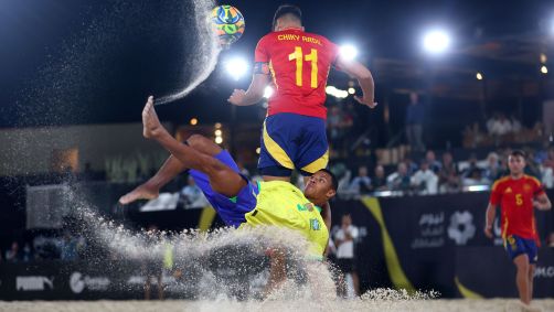 Benjamin Pereira em jogo do Brasil contra a Espanha, na Copa do Mundo de Futebol de Areia 2024