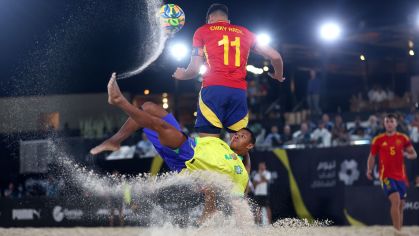 Benjamin Pereira em jogo do Brasil contra a Espanha, na Copa do Mundo de Futebol de Areia 2024