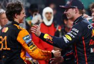 Max Verstappen aponta Piastri como candidato ao título: "Não comete erros"