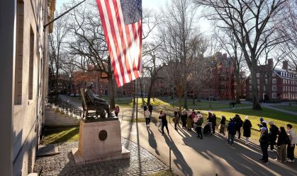 Análise: As motivações do governo Trump para atacar universidades dos EUA
