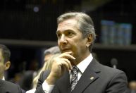 Parkinson, bipolaridade: por que Collor vai cumprir prisão domiciliar?