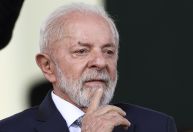 Lula reúne ministros nesta terça para tratar de ressarcimento a aposentados
