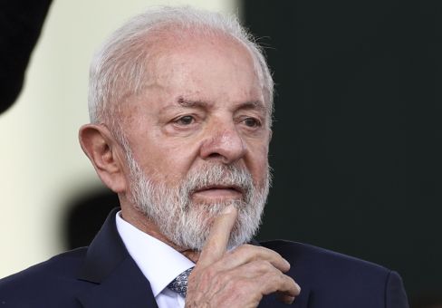 Atlas: metade dos brasileiros vê demora do governo Lula em fraude no INSS