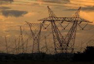 Onda de calor deve fazer com que carga de energia no inverno seja equivalente à do verão