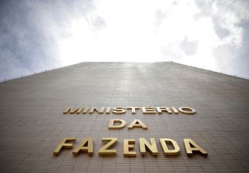 Fazenda divulga agenda para regular Bets nos próximos dois anos