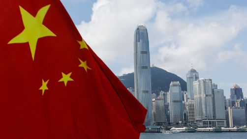 Bandeira da China no distrito financeiro de Hong Kong