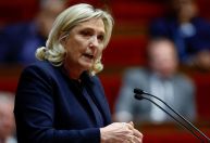 Apoiadores criticam decisão que proíbe Le Pen de concorrer à presidência